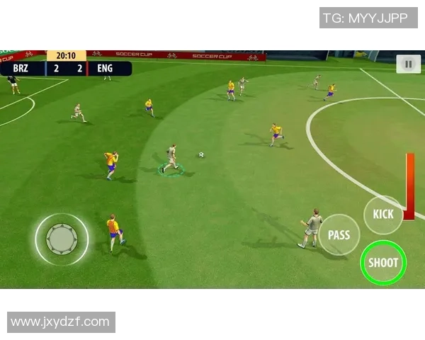 足球球星泰迪熊的传奇之路与他在绿茵场上的辉煌时刻