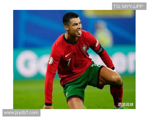 重播足球星视界聚焦绿茵传奇球星再现巅峰时刻燃动激情赛场